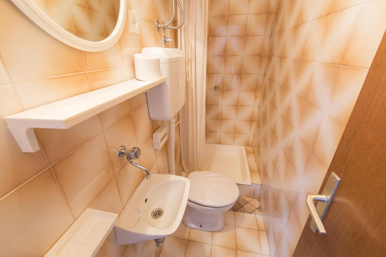 Rooms Nada Senj  Ngoại thất bức ảnh