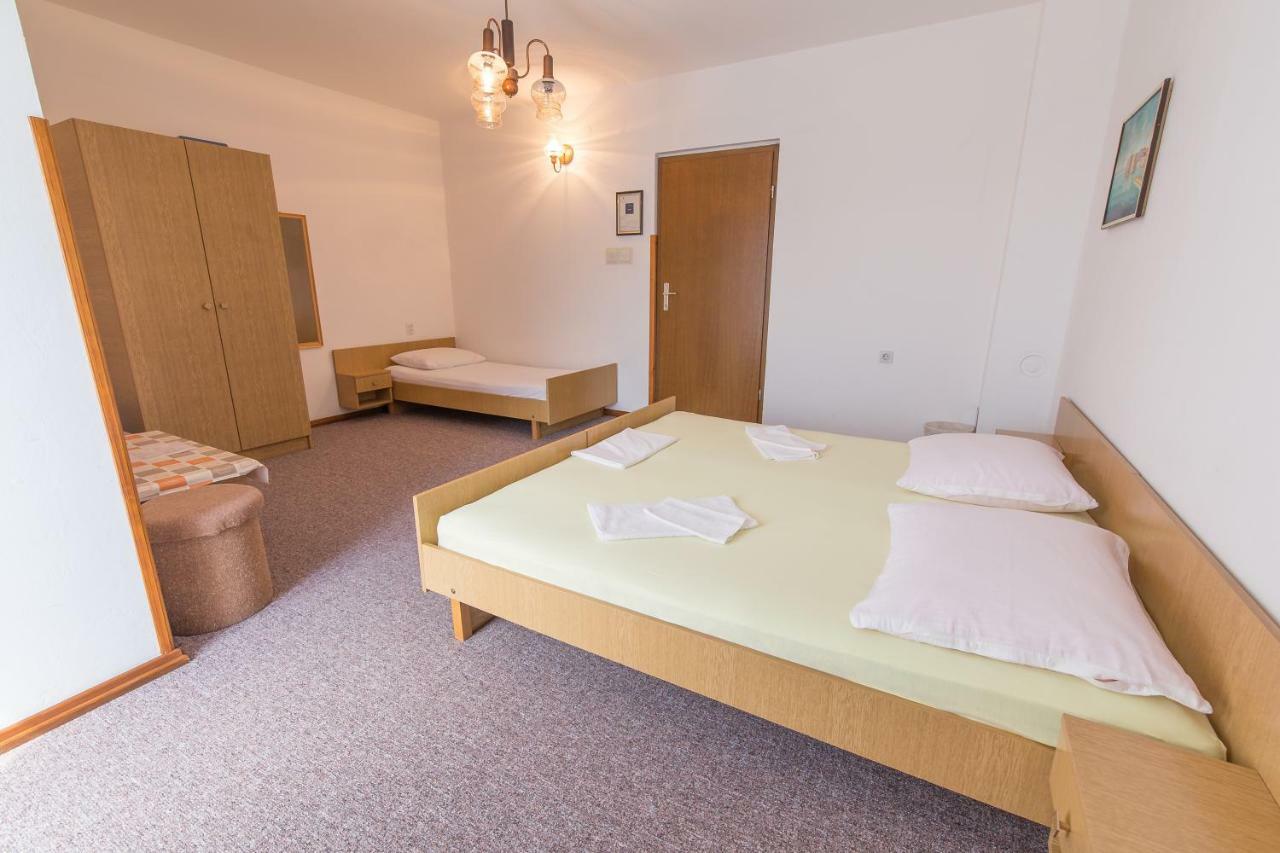Rooms Nada Senj  Ngoại thất bức ảnh